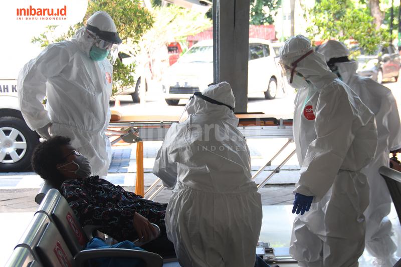 Sudah Divaksin Covid-19 Kok Masih Terpapar Virus? Ternyata Ini Alasannya