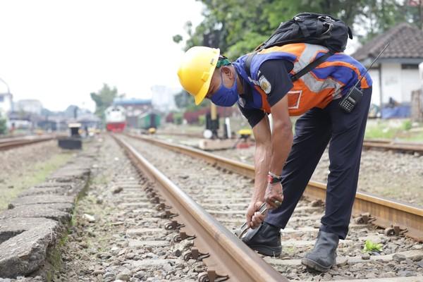 KAI Daop 4 Semarang Terjunkan Ratusan PPJ, Jamin Keselamatan Perjalanan KA